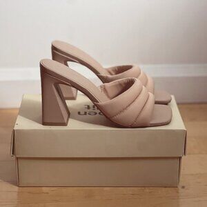 Open Edit Sheena Sandal